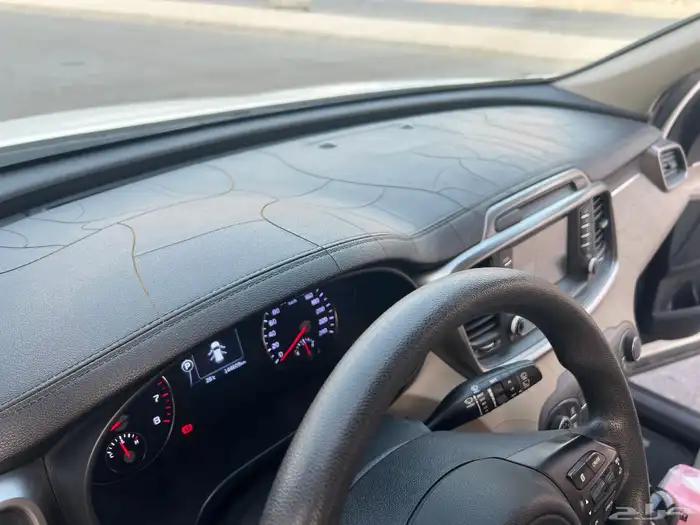 للبيع كيا سورنتو موديل 2016 15