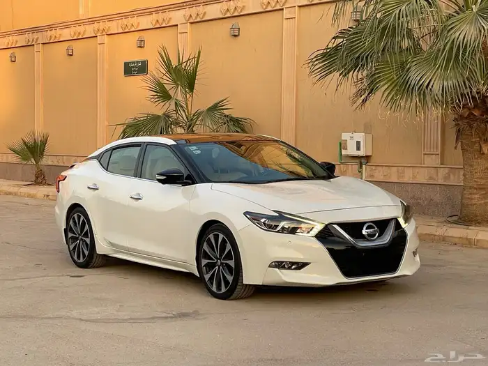 نيسان مكسيما 6