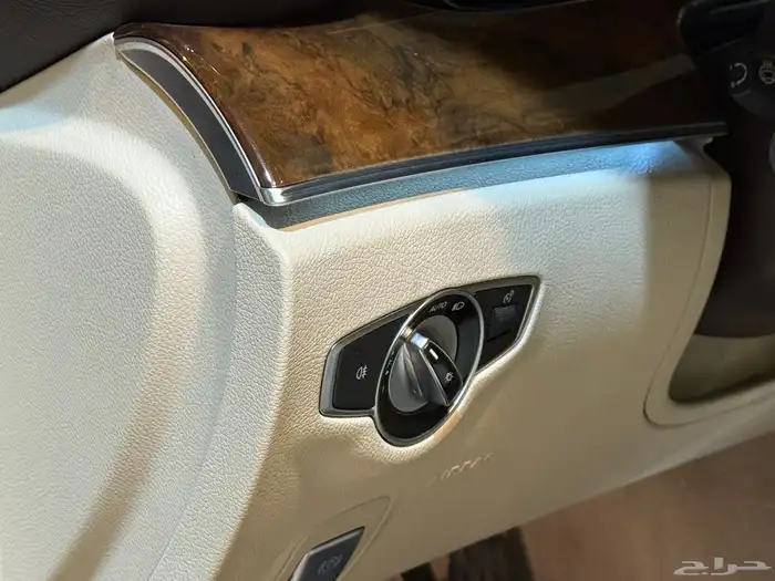 مرسيدس E300 2018 (( بحالة ممتازة )) 21