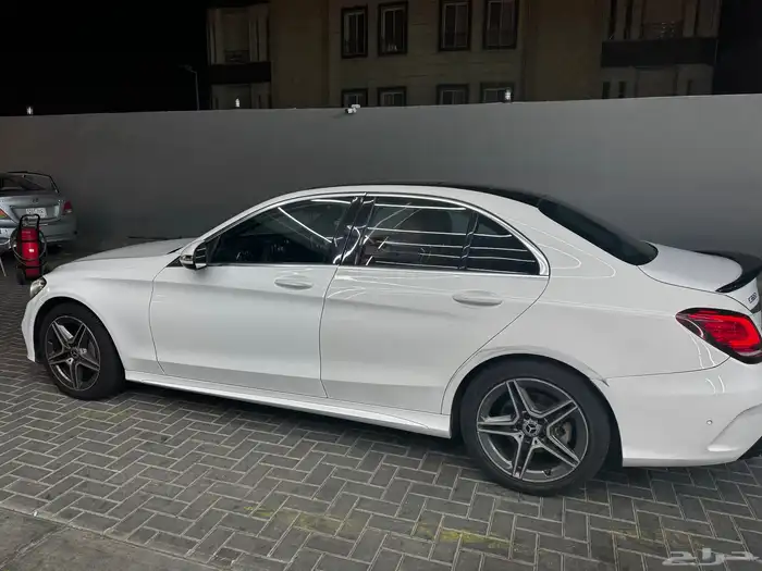 مرسيدس c200 4