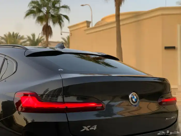 BMW X4 2022 بحالة الوكالة 9