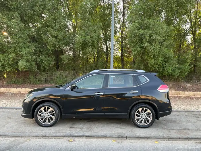 نيسان اكس تريل 2016 وكالة 1