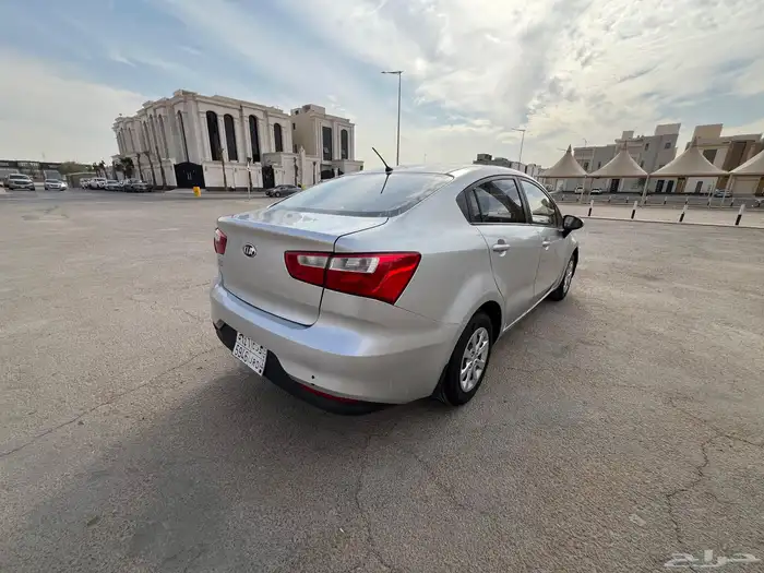 كيا ريو 2017 للبيع مالك ثاني من الوكالة 17