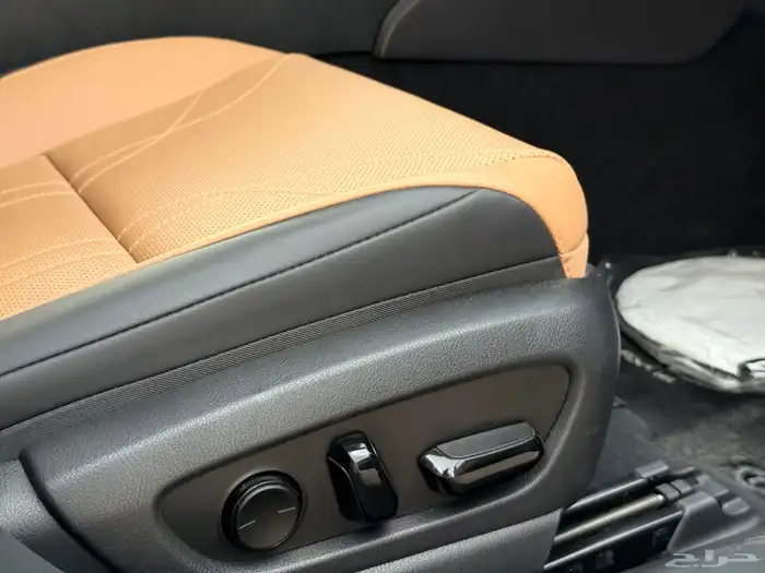 لكزس Es250 موديل 2023 قمة النظافه فل كامل 24