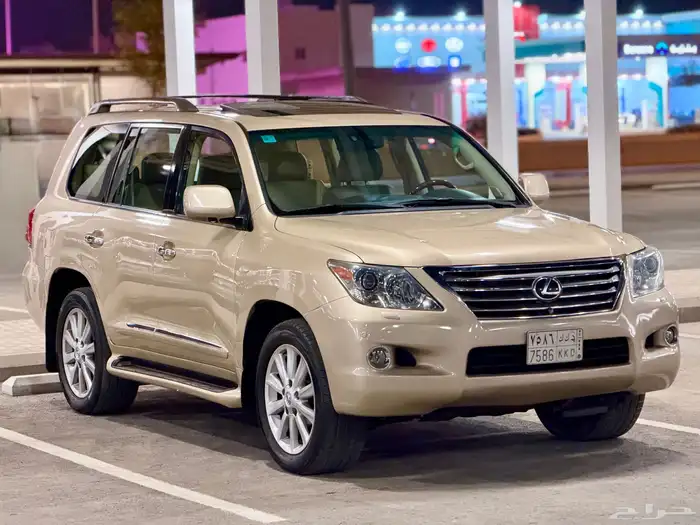 جيب لكزس LX570 فل كامل DD موديل 2010 نضيف 2