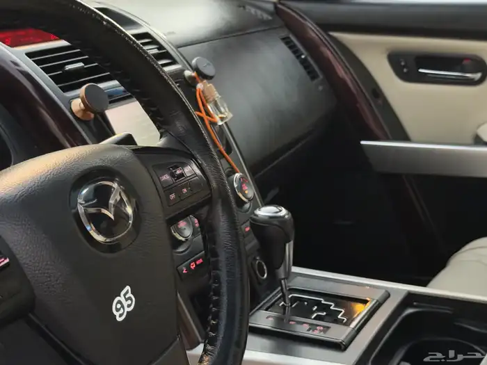 مازدا CX9 2015 ( فل كامل بحالة الوكالة ) 11