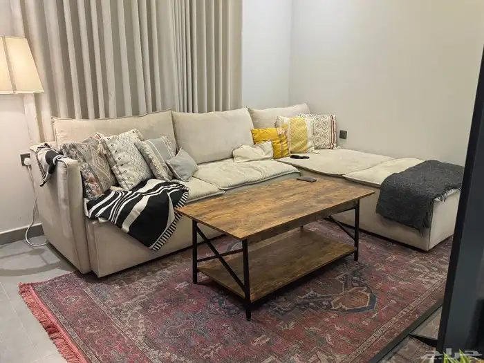 دولاب ملاس من ايكيا- مطبخ- سرير - كنب 12