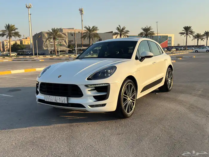 للبيع بورش ماكان 2015 ممشى 110 كم فقط 1