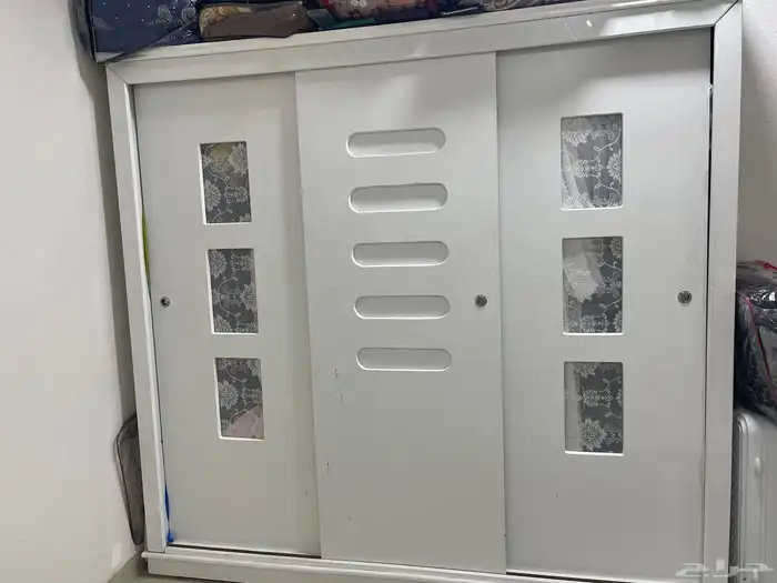 400 قابل لتفاوض 0