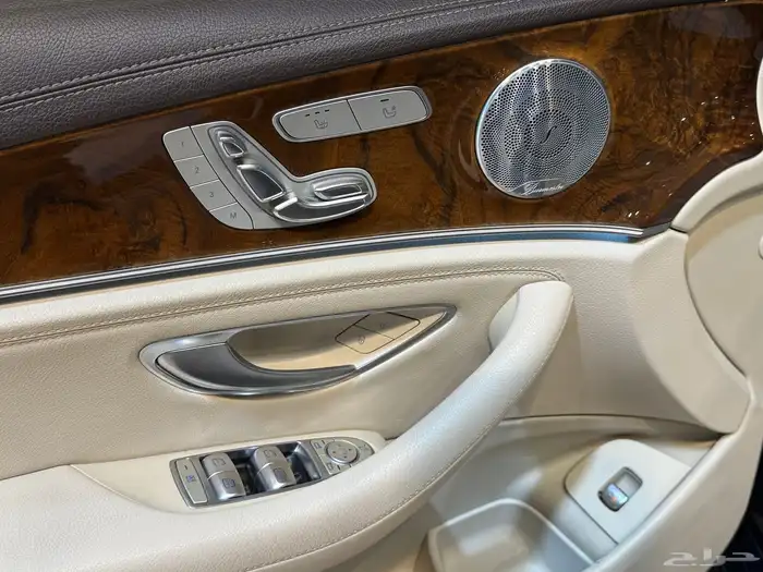 مرسيدس E300 2018 (( بحالة ممتازة )) 22