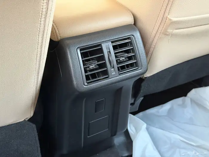 ميتسوبيشي اوتلاندر موديل 2020 26