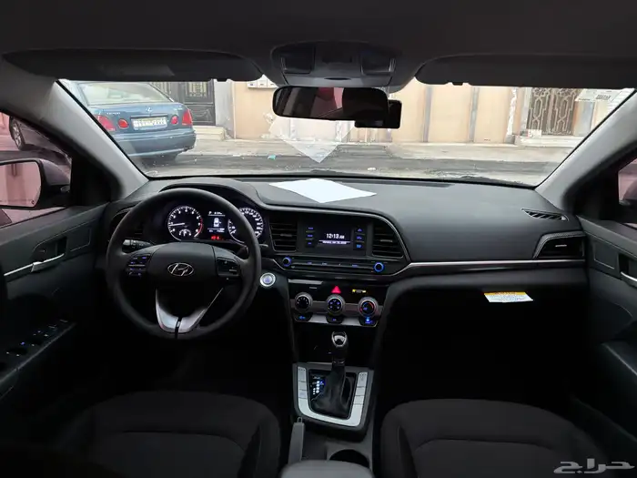 للبيع هونداي افانتي 2020 وارد كوريا 14