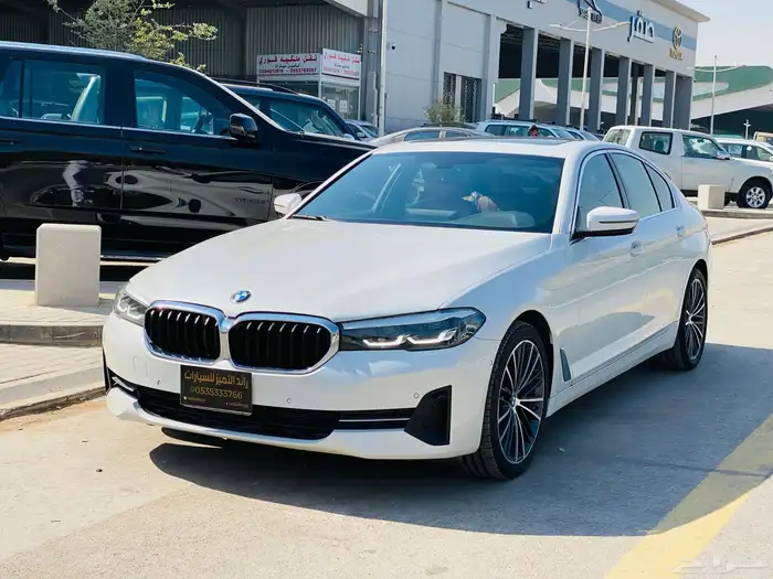 بي ام دبليو 2023 الفئه الخامسه BMW 520i 2