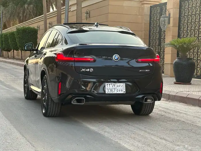 بي ام اكس 4 2024 ضمان وصيانه 21