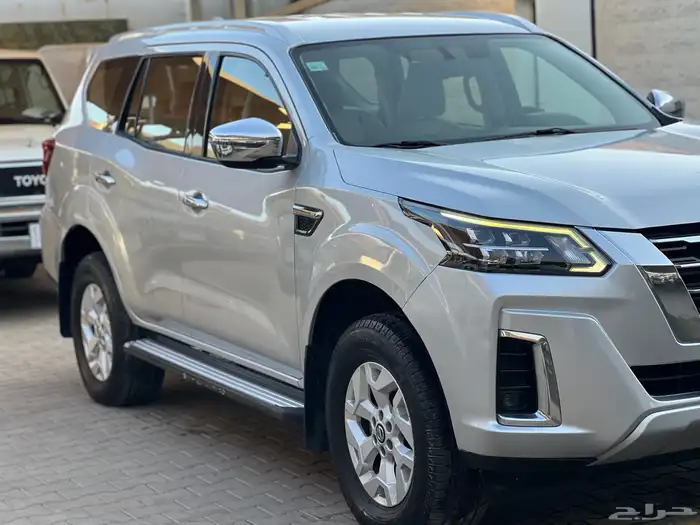 اكستيرا 2021 تيتانيوم نظيف جدا لدى قمة الاطلال 2