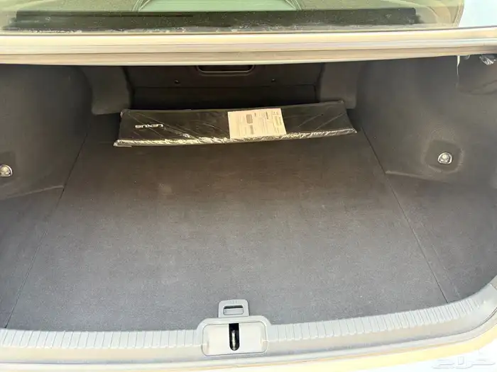 لكزس Es250 موديل 2023 قمة النظافه فل كامل 39