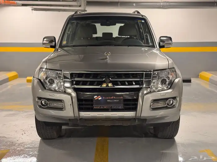 ميتسوبيشي باجيرو موديل 2022 فل كامل 0