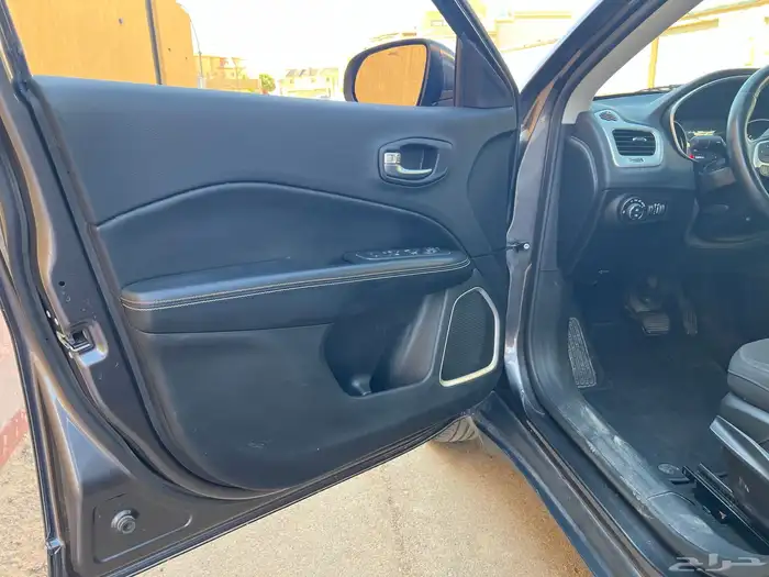 جيب كومباس دبل موديل 2020 11