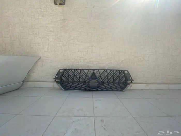 تويوتا لاندكروزر GXR 2017 مستعملة للبيع قير اوتماتيك 1