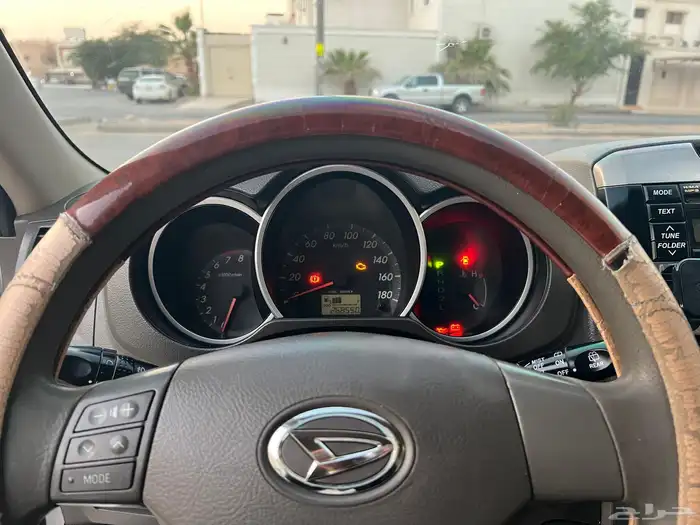 ديهاتسو تيريوس 2012 10