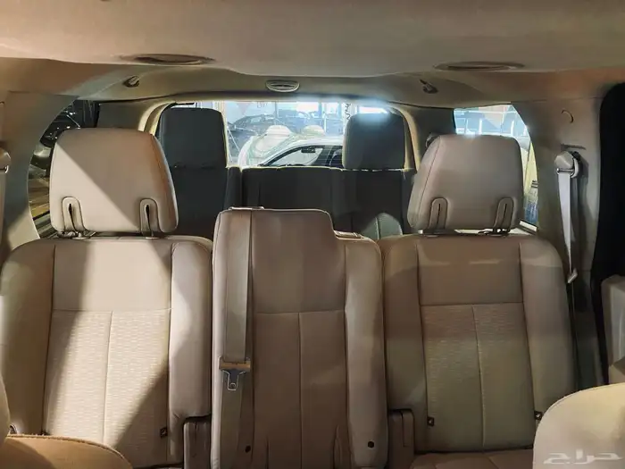 فورد اكسبديشن 2015 بحاله ممتازه سعودي 9