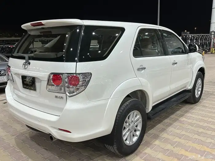 تويوتا فورشنر موديل 2015 دبل 4سلندر 27