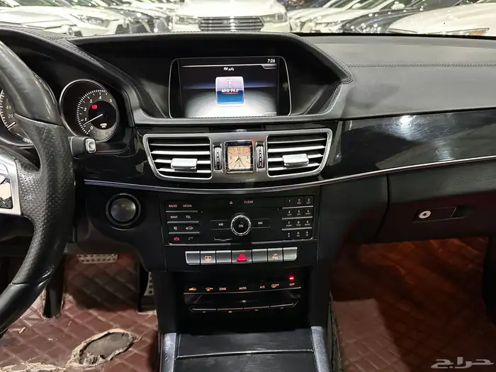 مرسيدس E300 ( 2016 ) 8