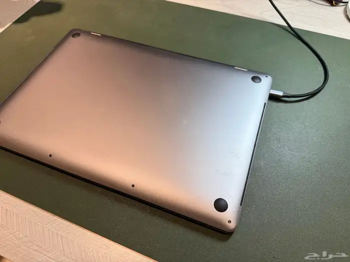 MacBook Pro 2019   16 in   i7   16GB   512GB SSD 2