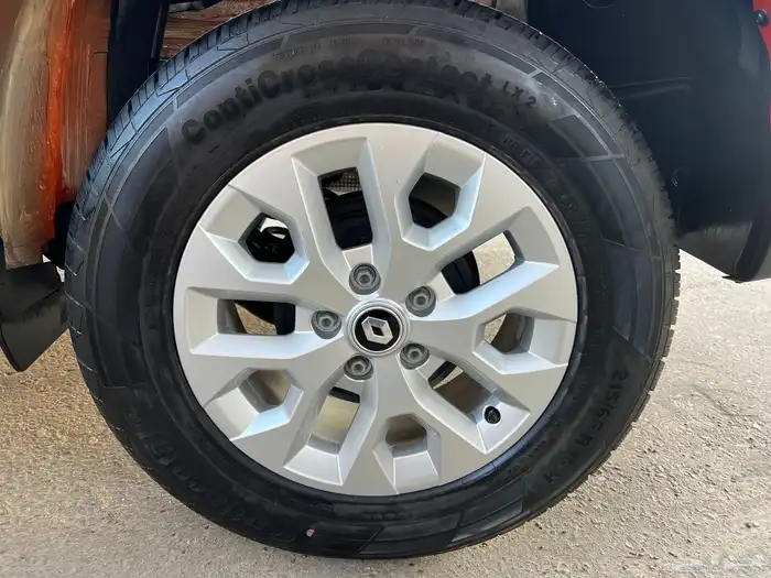 رينو داستر 2023 نص فل شبه الجديد 10