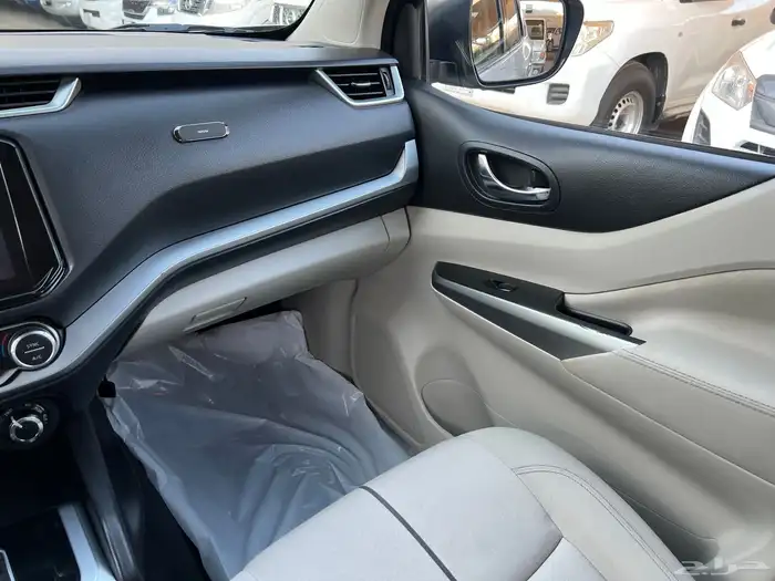 اكستيرا 2021 تيتانيوم نظيف جدا لدى قمة الاطلال 39