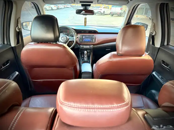 نيسان كيكس 2023 فل كامل بصمه ممشي 50 الف 10