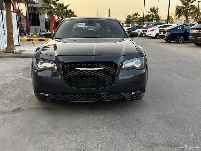 كلايزر 300s 2018 V8 5