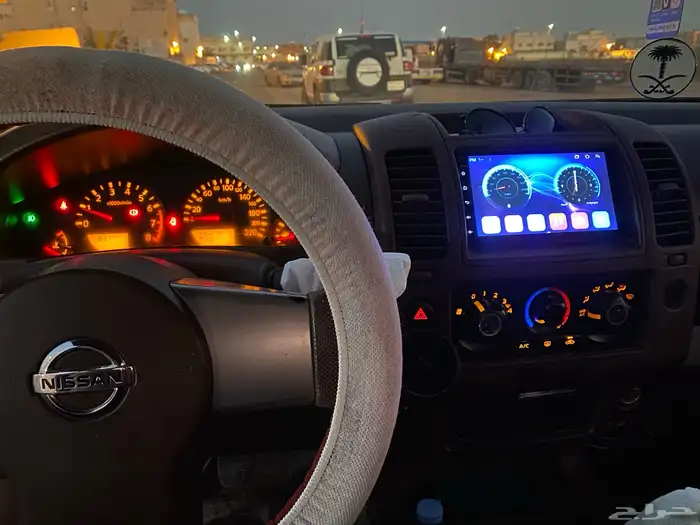 نيسان نفارا موديل 2010 5