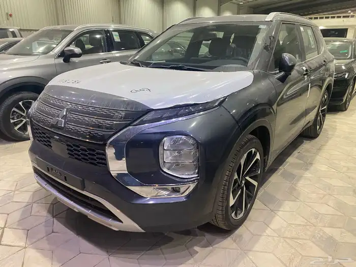 متسوبيشي اوتلاندر نص فل وفل كامل سعودي 2025 2