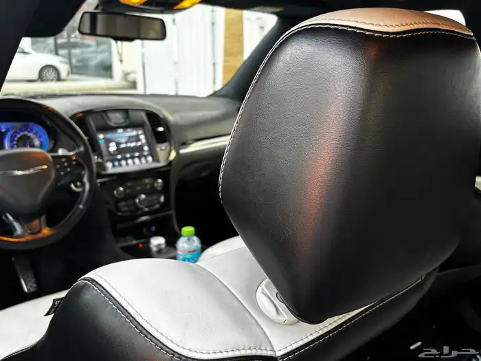 كلايزر 300s 2018 V8 7