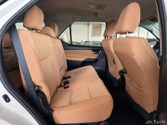 تويوتا فورتشنرموديل 2018 13