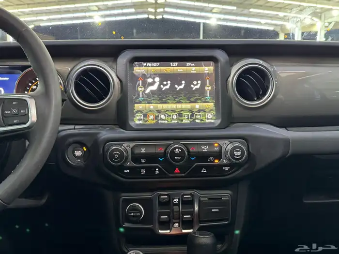 جيب رانجلر صحارى موديل 2023 ( بحالة الوكالة ) 26