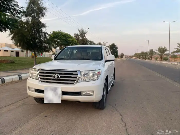 لاند كروزر 2009 فل كامل 1