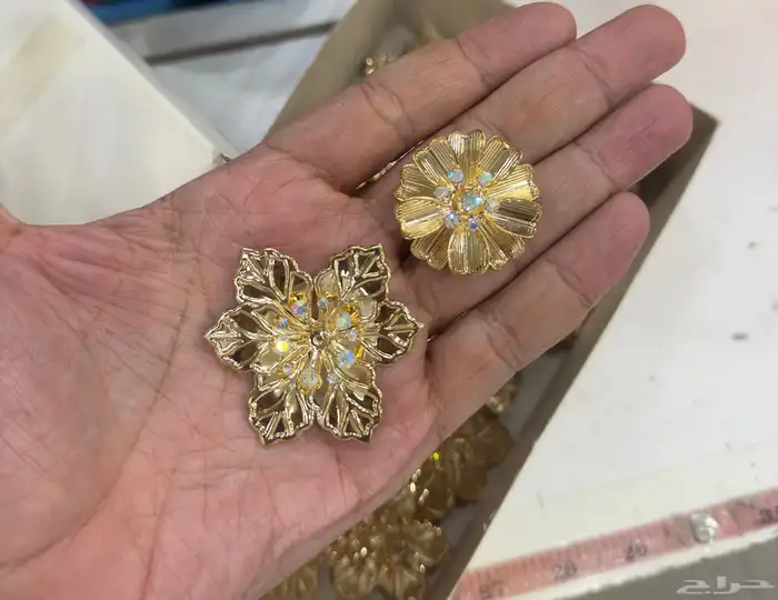 اكسسوارات منوعه شنط وحلقات وتقفيلات وبكلات احزمه اجراس جرس 43