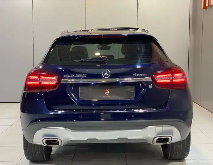 مرسيدس GLA250 2018 بحالة ممتازة 7