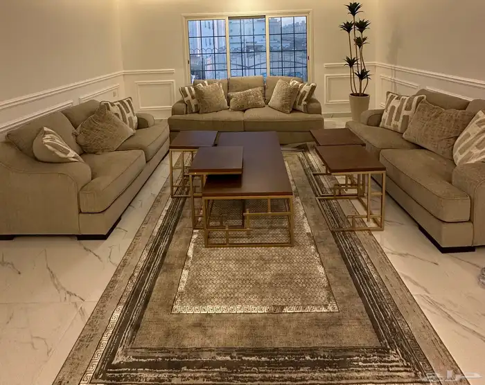 كنب وطاولات للبيع 0