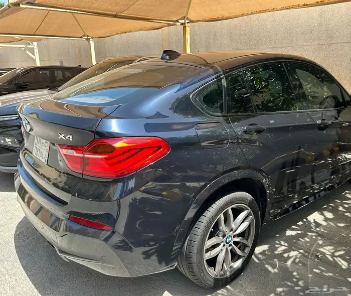 6 سلندر BMW X4 مخزن 5