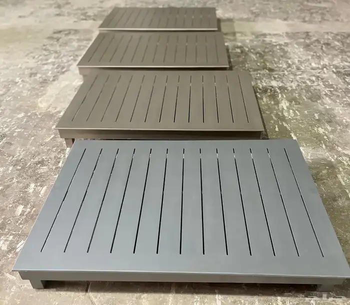 طاولة طبليه خشب جلسات خارجي و كشتات 10