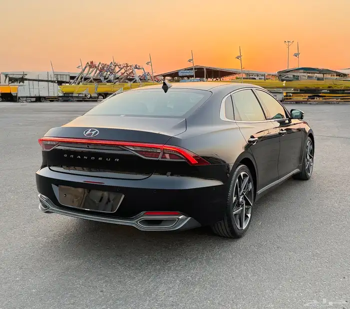 ازيرا 2022 - 6سلندر اعلا مواصفات بدون بنورما وكاله للبيع 5