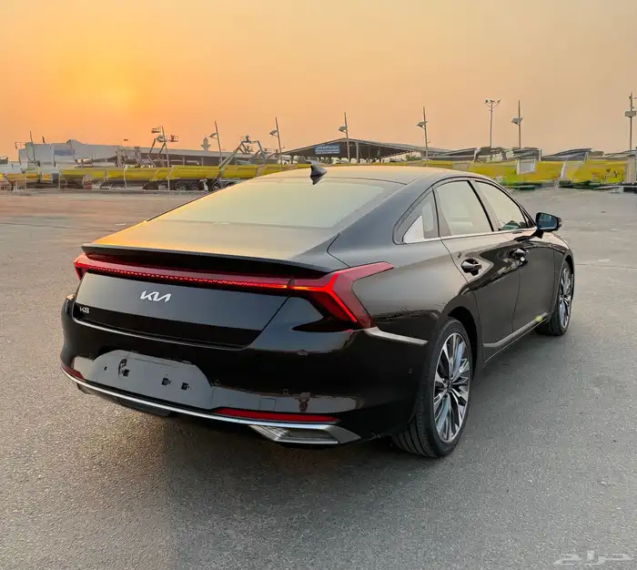 كيا K8 بنورما 2022 اعلا مواصفات 4 سلندر بحالة الوكاله للبيع 5