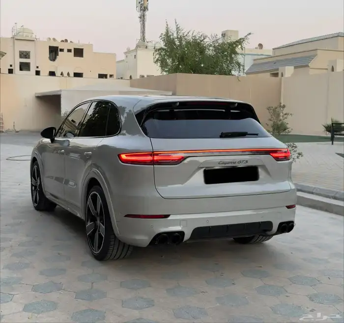 بورش كايين GTS موديل 2022 على الضمان 4