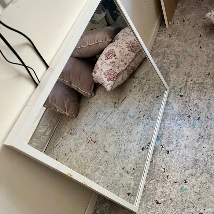 مرايا من اكيا 1