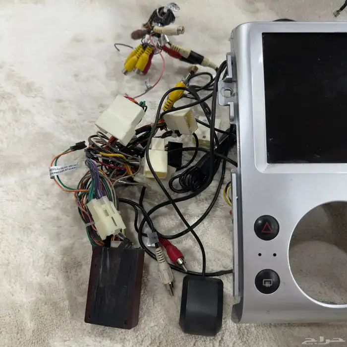 شاشة للبيع 1