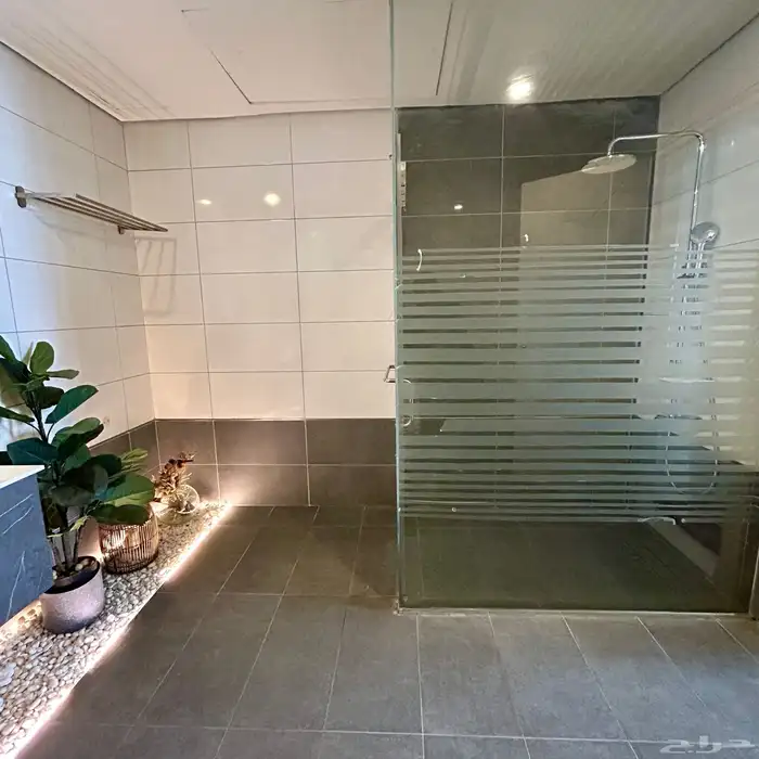 شقق فاخرة مطلة على البحر للإيجار اليومي 20