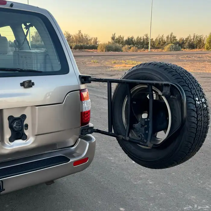 لاندكروزر 2006 ( قير عادي - اسبير علاق ) 38